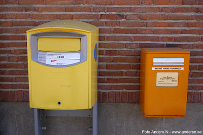 finsk och svensk postlåda