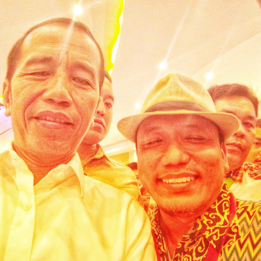 Rachmad Rofik bersama Presiden Jokowi di acara Relawan 2019
