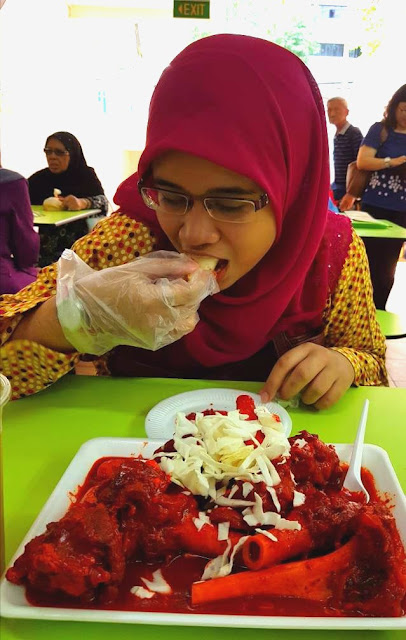 makan sup tualng merah