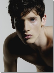lucien_thomkins2