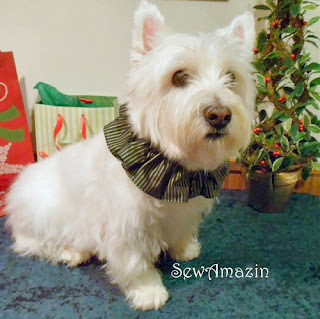 Christmas Scrunchie Neck Ruffles