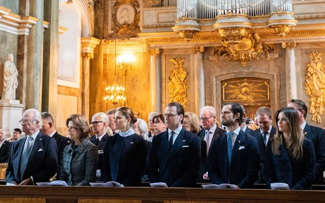 King Carl Gustaf, Queen Silvia, Crown Princess Victoria, Prince Daniel, Prince Carl Philip and Princess Sofia