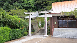 人文研究見聞録：住吉神社（益田市） ［島根県］