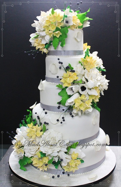 Wild Flowers 5 Tier Wedding Cake WILD FLOWERS 5 Tier