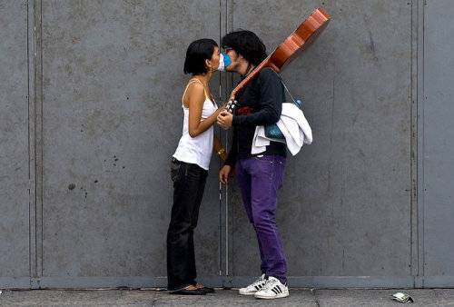 kiss