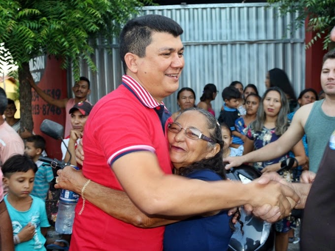 Rubens Vieira faz caminhada em apoio a candidatos em Cocal 