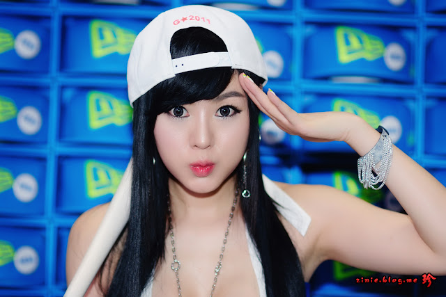 G-Star-2011-Hwang-Mi-Hee-2-04-very cute asian girl-girlcute4u.blogspot.com