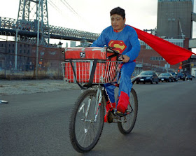 NOE REYES from the State of Puebla works as a delivery boy in Brooklyn, New York. He sends 500 dollars a week.