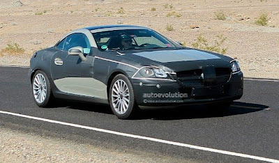 2012 Model Mercedes SLK new spyshots