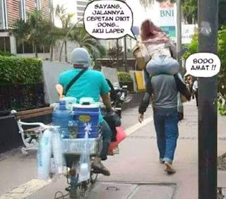 Masih tentang cewek anak motor ber-fantat botoh ...