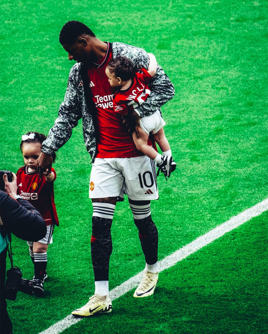 Marcus Rashford with his "niece and nephew" at Old Trafford, Manchester United homeground