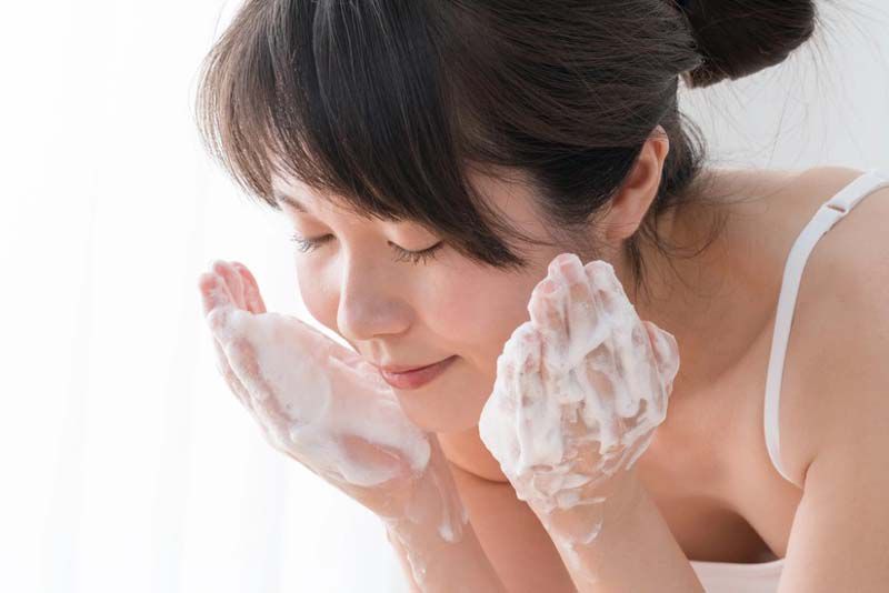 Don't Make These Mistakes While Washing Your Face, Experts Warn