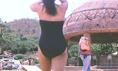 juhi chawla hot back