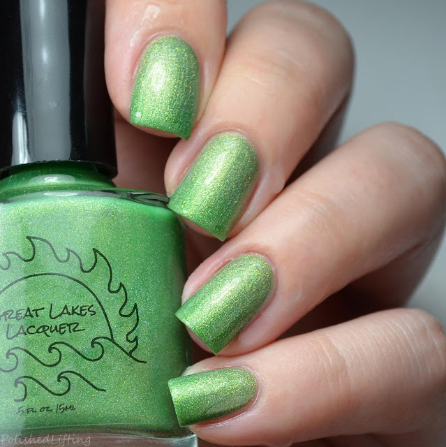 lime green to gold thermal nail polish