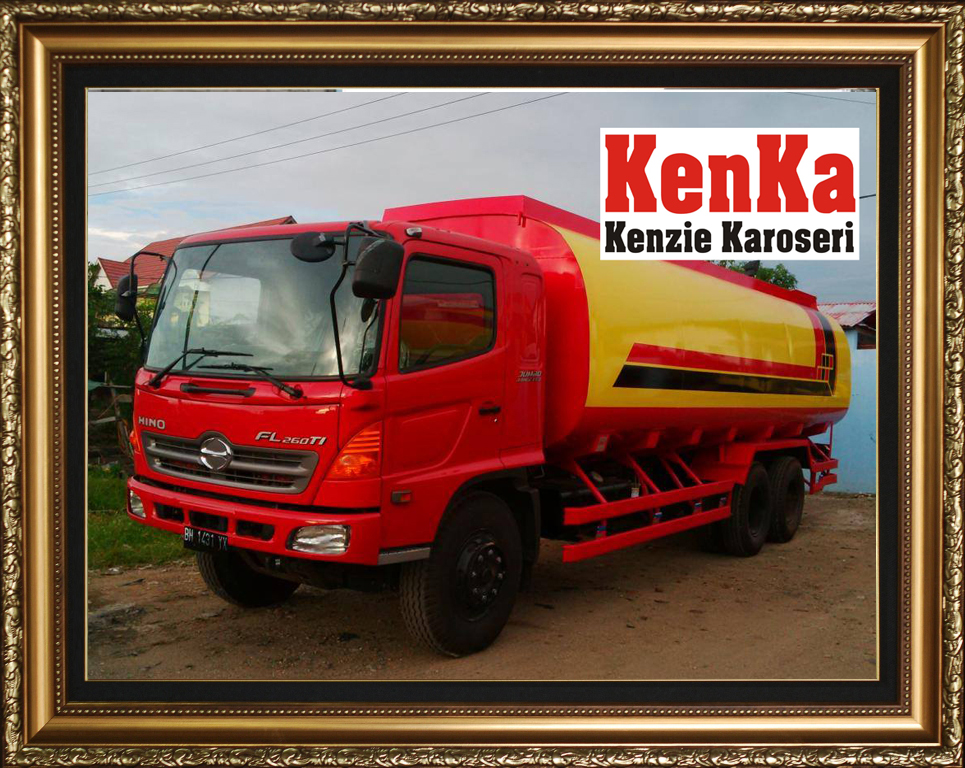 karoseri truck tangki air karoseri kenka