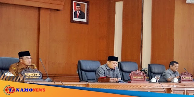 DPRD Kota Payakumbuh menggelar Rapat Paripurna Penyampaian Nota Penjelasan Wali Kota