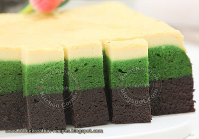 HomeKreation - Kitchen Corner: Kek Belacan Lumut Cheese