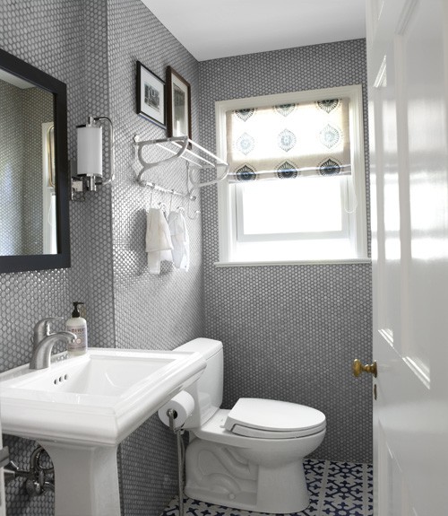 Grey Modern Bathroom Design | Home Decorating Ideas
