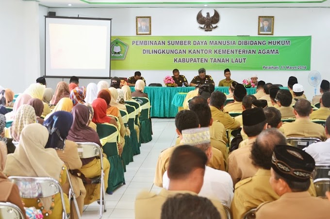 Kankemenag Gelar Pembinaan SDM Di Bidang Hukum