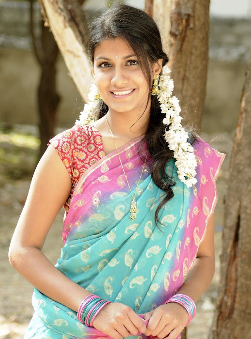 sherya dhanwanthary in saree beautifull look hot images