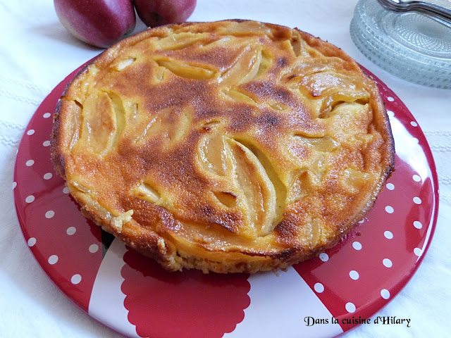 Gâteau fondant aux pommes caramélisées