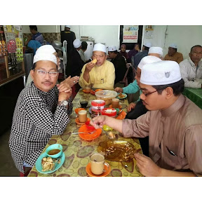 Ustaz Mad, MB Kelantan Bersarapan dengan penduduk kampung Sg Limau