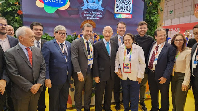 Presidente de Portugal é recebido pelo governador João Azevêdo no estande da Paraíba na abertura da Bolsa de Turismo de Lisboa