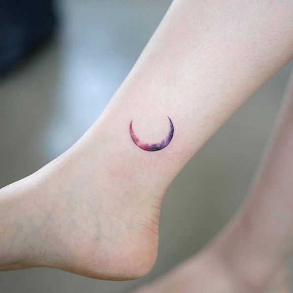 esta_cor-de-rosa_e_roxo_lua_crescente