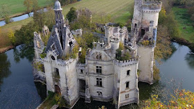 Vista aérea del Château de la Mothe-Chandeniers