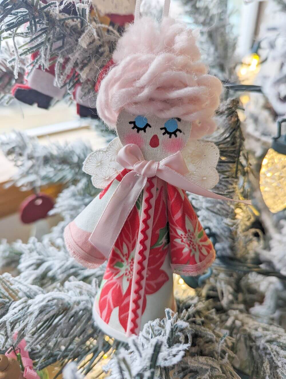 Christmas in December - Retro Angel Ornaments