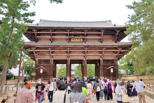 東大寺南大門