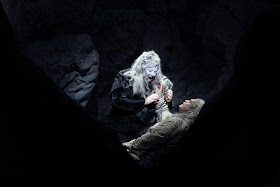 ENO - Tristan and Isolde, Act 3 - Heidi Melton, Stuart Skelton - photo Catherine Ashmore