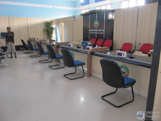 Front Desk Kantor Bahan Multiplek HPL - Furniture Semarang