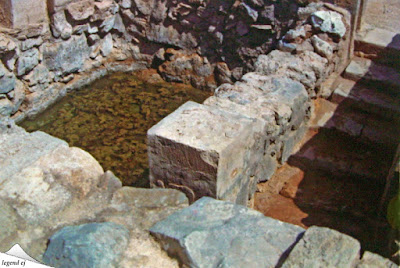 ミノア文明・ザクロス宮殿遺跡 Ritual Bath, Zakros Palace／©legend ej