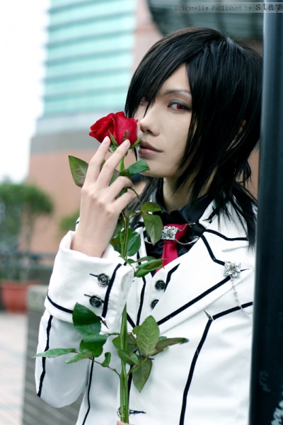 kaname vampire knight cosplay. Kaname Kuran - Vampire Knight