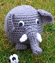 http://translate.googleusercontent.com/translate_c?depth=1&hl=es&rurl=translate.google.es&sl=auto&tl=es&u=http://www.ravelry.com/patterns/library/olli-the-elephant-feyenoord&usg=ALkJrhjO5-ma3ID9ZEe-kuxxPWAsuhr2sQ