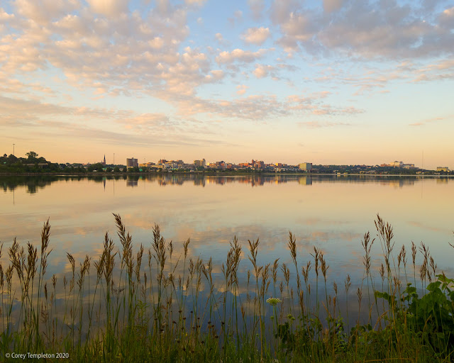 Portland, Maine USA July 2020 photo by Corey Templeton. A perfect summer morning along Back Cove. Nice to get a break from the foggy mornings every now and then.