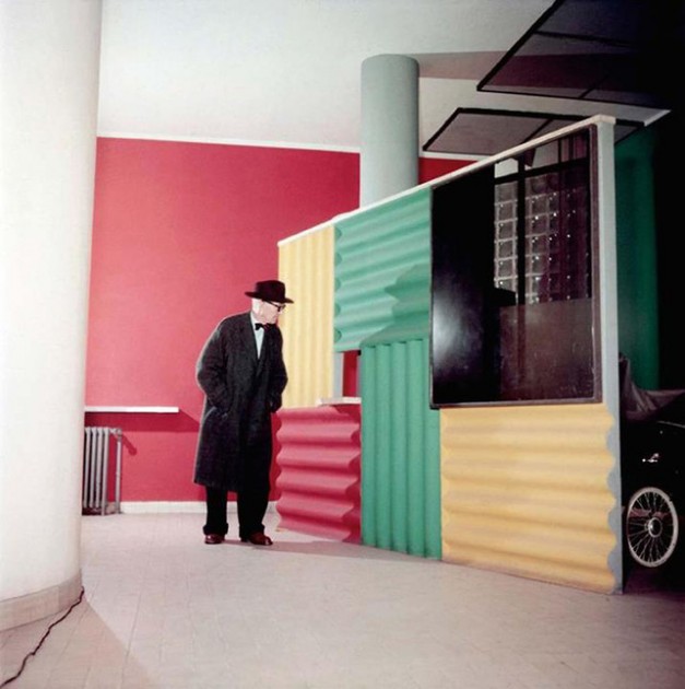 Le Corbusier in color