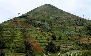 Situs Prasejarah Gunung Padang di Cianjur