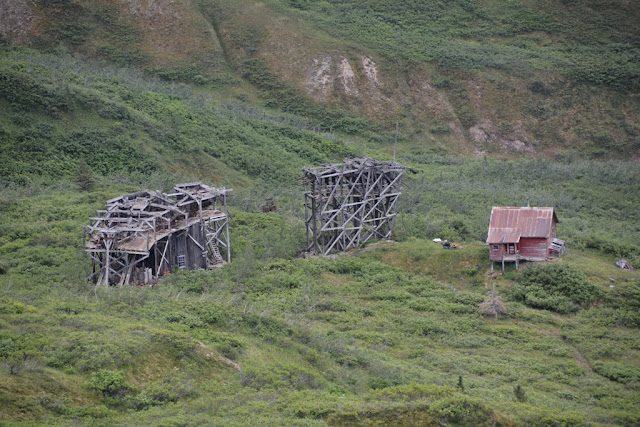 Bonanza Hike Kennicott tram