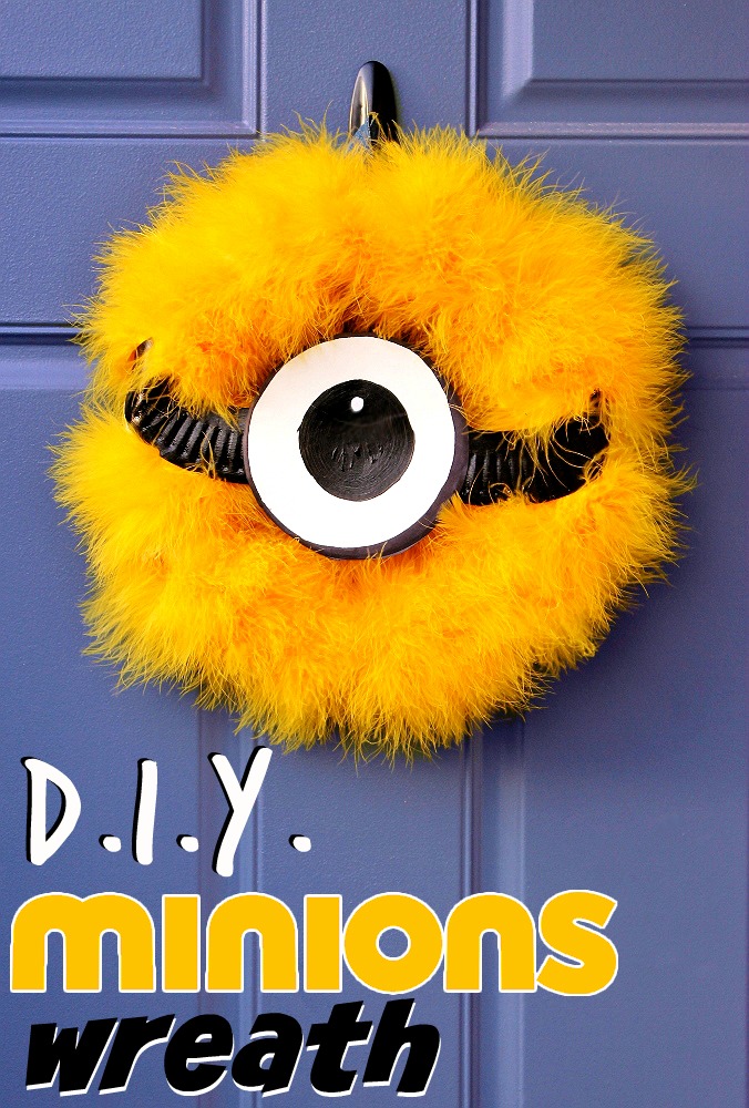 D.I.Y. Minions Wreath for Under $10 In 15 Minutes!