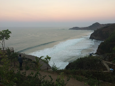 pantai surumanis