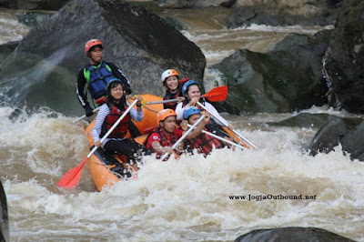 Rafting Sungai Progo Atas