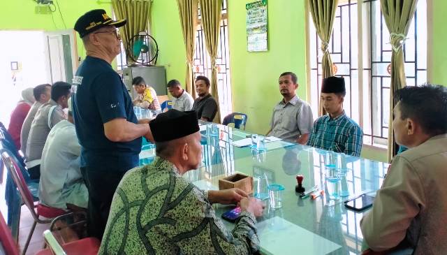 Respon dan Solusi Kepada Warga Saat Polsek Peureulak Timur Gelar Jum’at Curhat