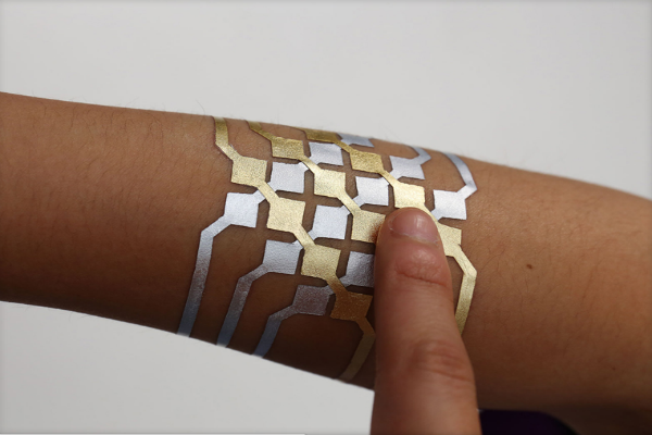 Microsoft is working on creating a "smart tattoos" for the control of devices 