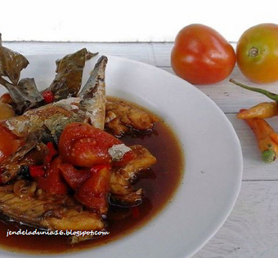 [http://FindWisata.blogspot.com] Wisata Kuliner Nusantara Ikan Asin Pedas Masak Kecap   