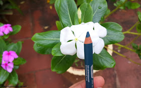 Bourjois Paris Smoky Effect Eyeliner 73 Deep green shade in India