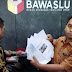 Imbas Pose 3 Jari Bareng Pilot Garuda, Mahfud Dilaporkan Lagi ke Bawaslu