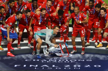 Bayern lifting the UCL