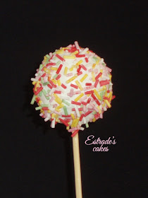 cake pop colorido